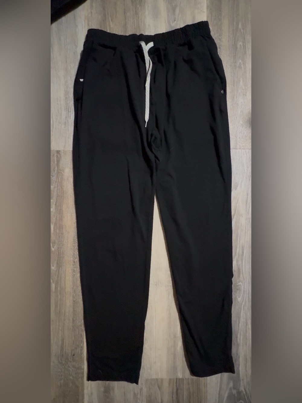 Vuori Men's Black Drawstring Jogger Pants